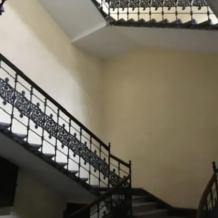 Award Winning Luxury Studio In The Heart Of In Historical Building Apartment Budapest